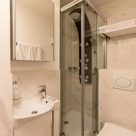 Deluxe Appart&hotel Kreis 4 Hotel