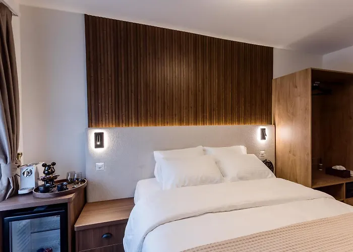 Hotel Deluxe & Kreis 4 Zurich