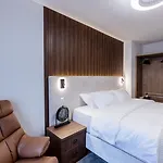 Deluxe & Kreis 4 Hotel Zurich