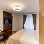 Hotel Deluxe & Kreis 4 Zurich