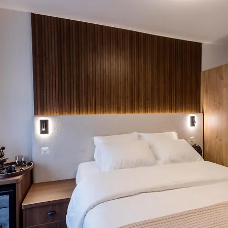 Otel Deluxe & Kreis 4 Zürih
