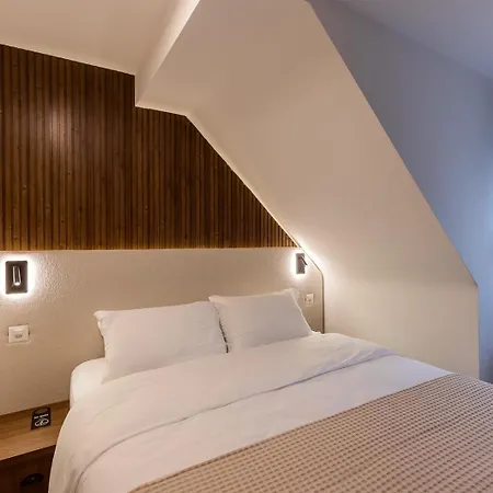 Hotell Deluxe & Kreis 4